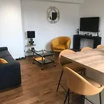 Apartment T2 Renove Et Climatise Chez Cathy *