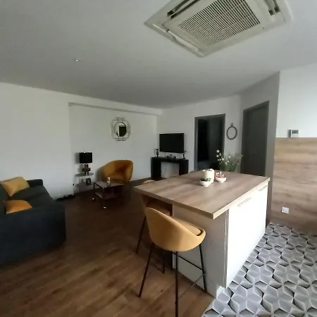Lägenhet T2 Renove Et Climatise Chez Cathy *