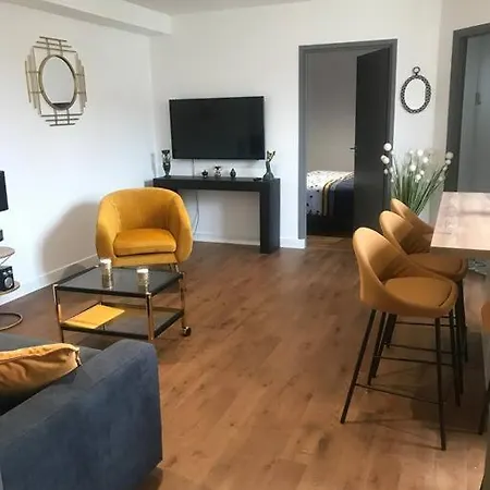 Apartment T2 Renove Et Climatise Chez Cathy