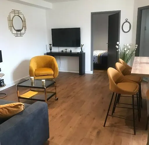 Apartment T2 Renove Et Climatise Chez Cathy