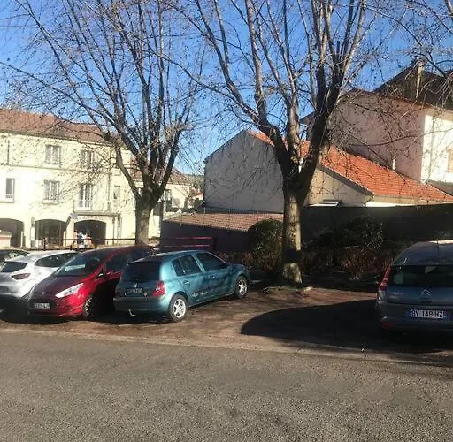 T2 Renove Et Climatise Chez Cathy * Ceyrat